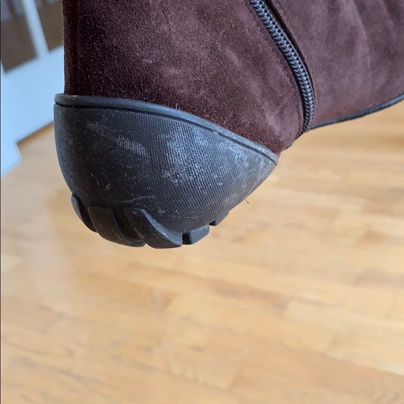Brown Suede High Boots - Size 6 - Picture 5 of 8